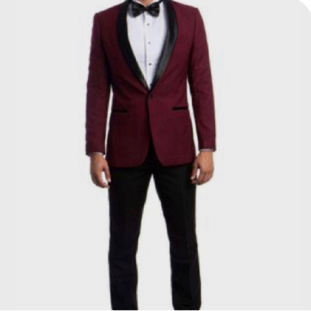 Men’s Cabernet Tuxedo
